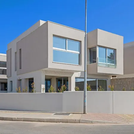 Sanders Mythical Blue Villas Paralimni Exterior photo